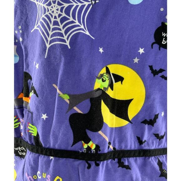 V Life Nurse Scrub Womens L Witch On A Broom Halloween Professional Uniform Top - Picture 8 of 10